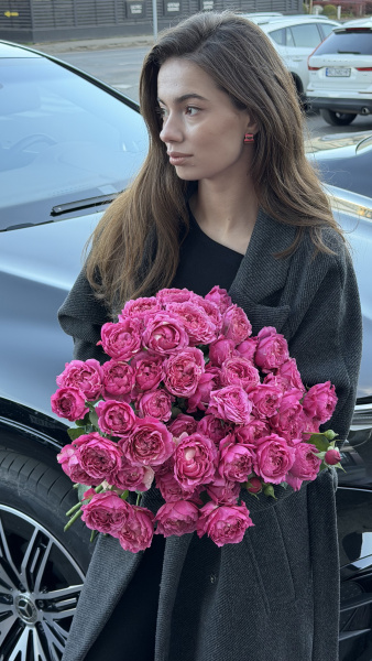 Букет з троянд Julietta Cerise