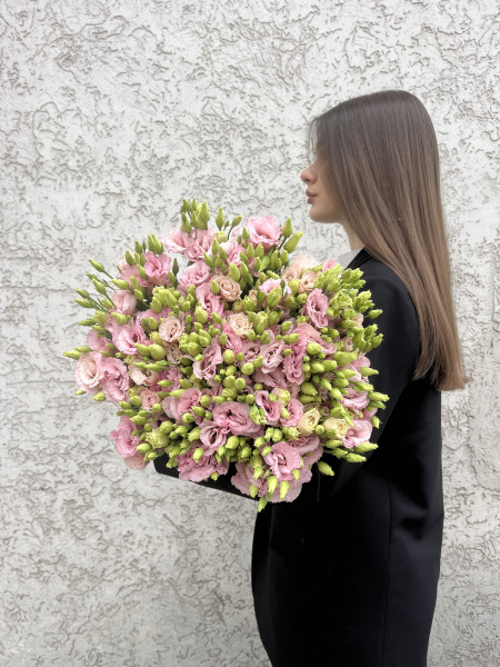Монобукет з еустоми Lisanne Pink 